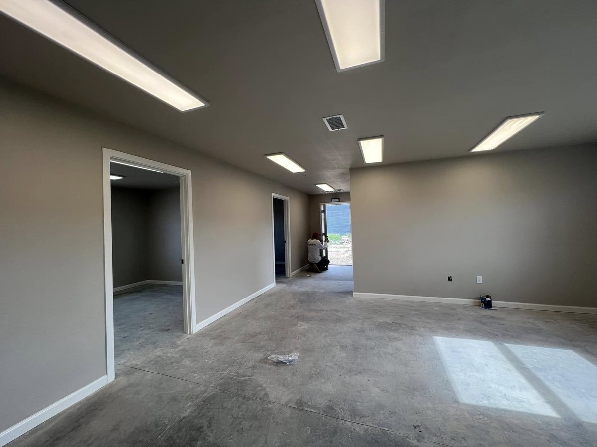 Gallery Photo 34